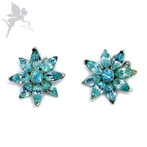 VINTAGE PELL 1950's Aqua rhinestone clip earrings